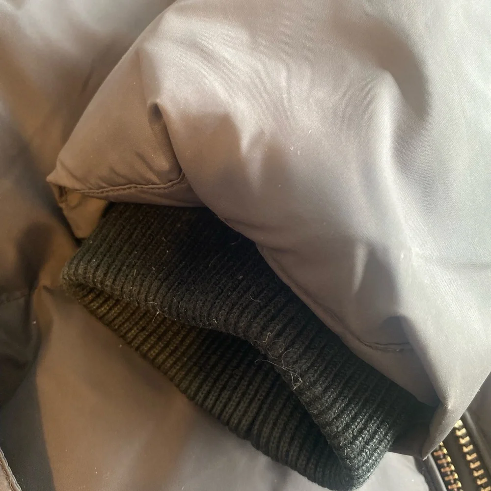 Michael Kors Puffer Mid Coat Gray‎ Black Women’s Medium Preloved